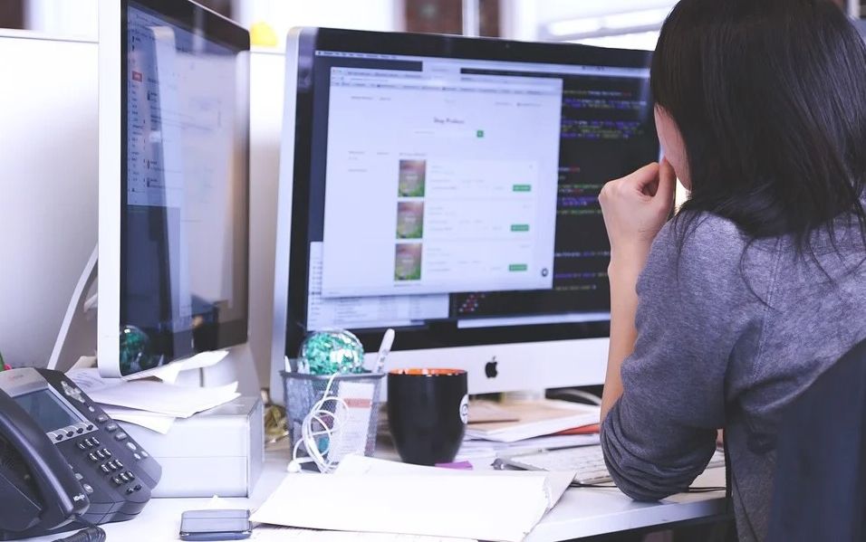 PDF如何设置夜间模式 如何开启PDF夜间模式?深夜阅读也不刺眼