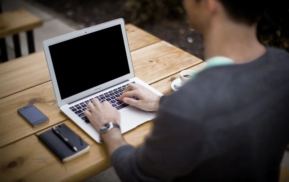 PDF增加文字.webp.jpg 怎么在PDF内添加文字?