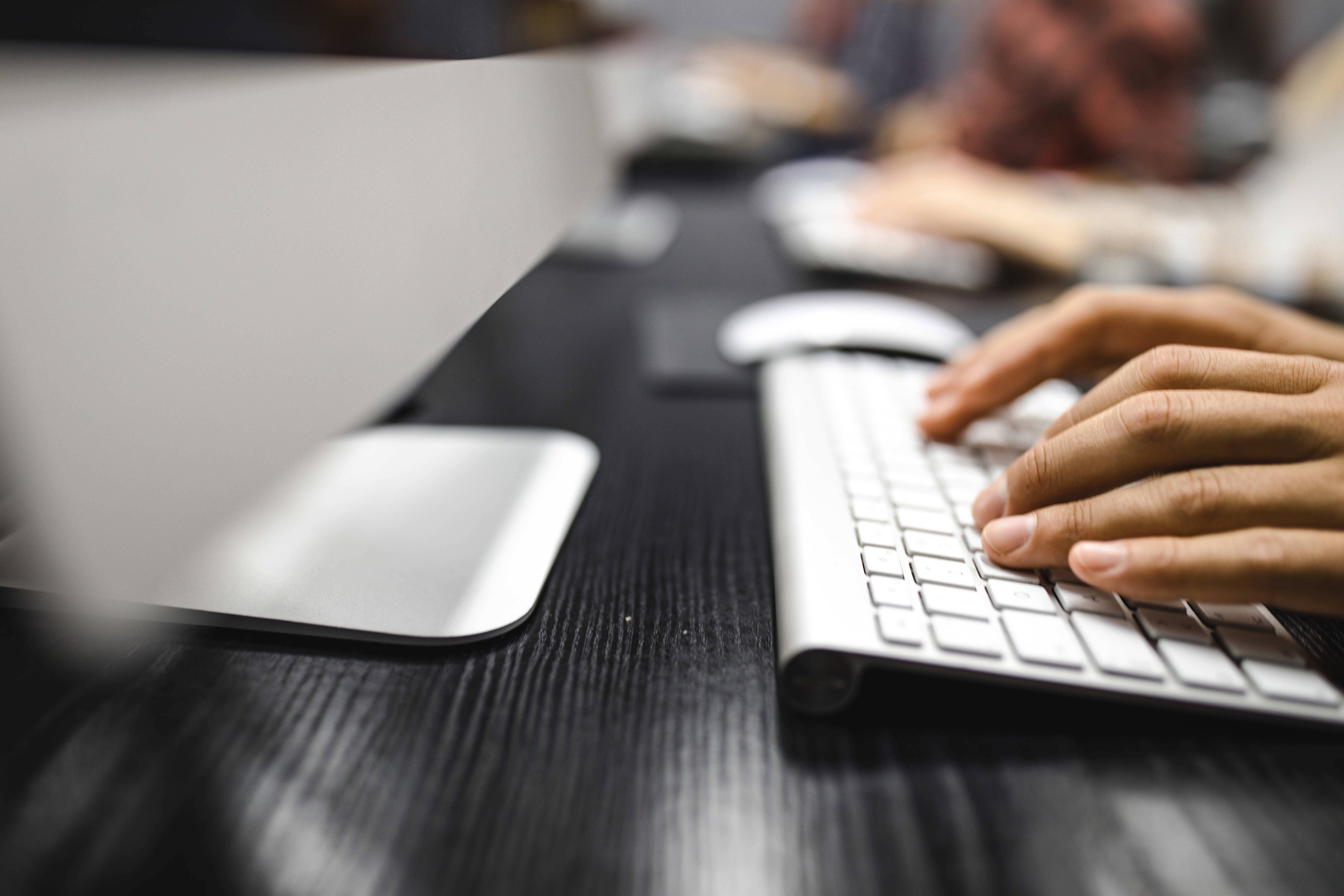 PDF文件怎么添加书签 如何在PDF文档中标记阅读位置?PDF添加定位书签教程