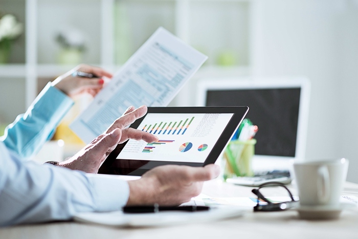 pdf文件人工翻译哪个好？如何选择专业的翻译公司？