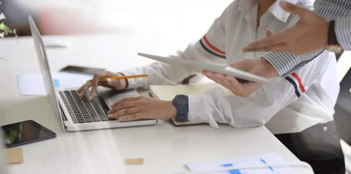 MAC电脑对PDF添加页眉页脚