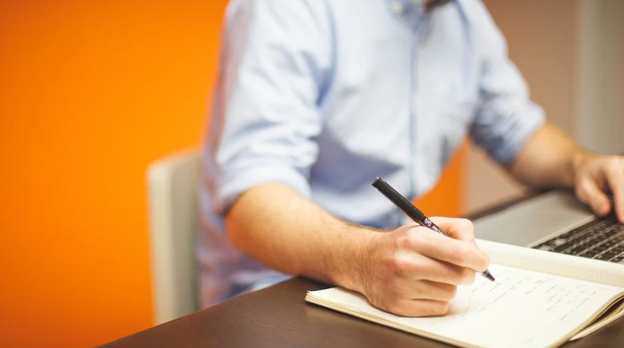 高级PDF编辑器有哪些强大功能？