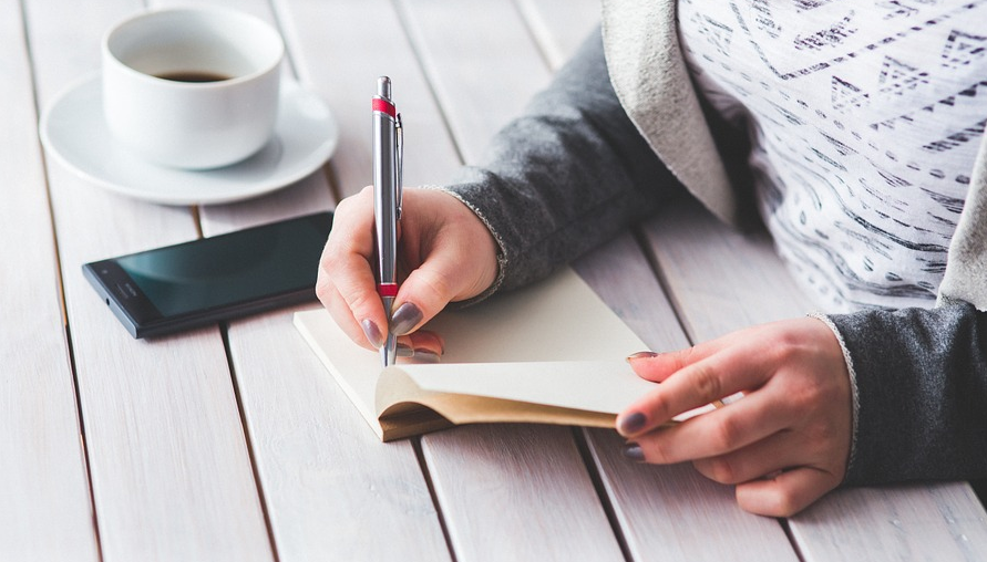 高级PDF编辑器和word文档有哪些区别？