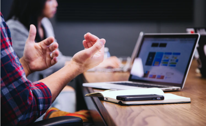 pdf编辑版软件用什么好？高级PDF编辑器​​​​​​​有哪些功能