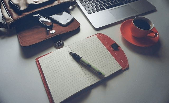 高级pdf编辑器好用吗?去除pdf里多余图片的方法