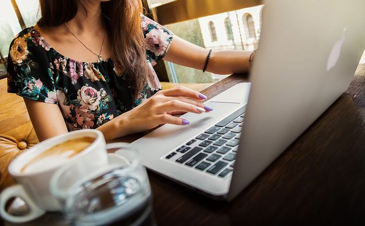 pdf转换器 免费软件可以将jpg转换成PDF吗?高级PDF编辑器怎么用?