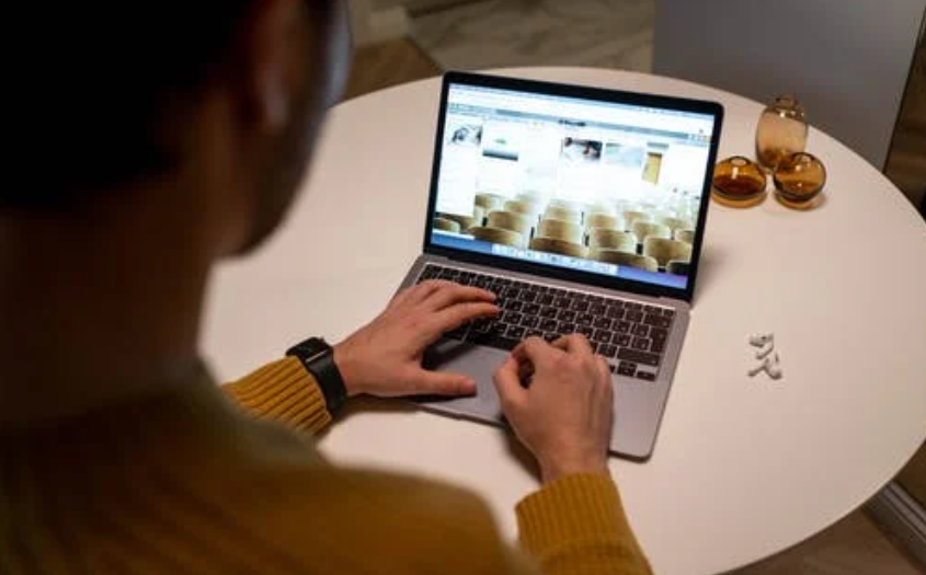 免费pdf编辑工具真的是免费吗？怎么使用高级PDF编辑器？