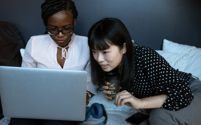 编辑pdf文字的工具都有哪些？高级PDF编辑器怎么样？