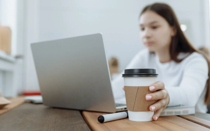 pdf转换成word如何快速实现？高级PDF编辑器有哪些优点？