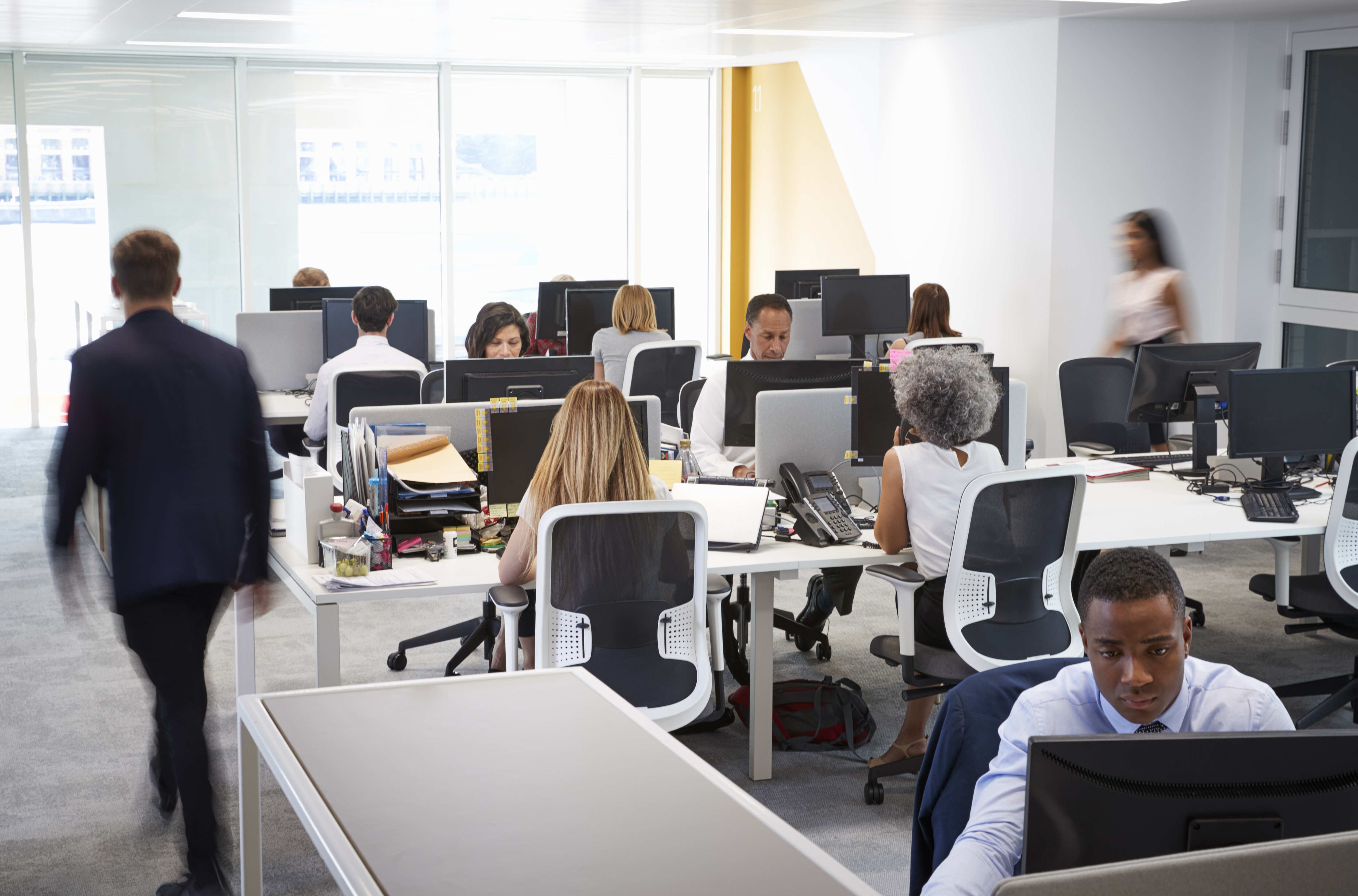 pdf编辑器pc免费版安装哪个比较好?如何下载高级pdf编辑器?