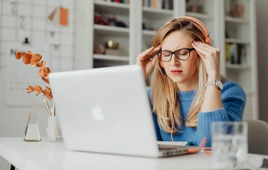 pdf背景颜色怎么改