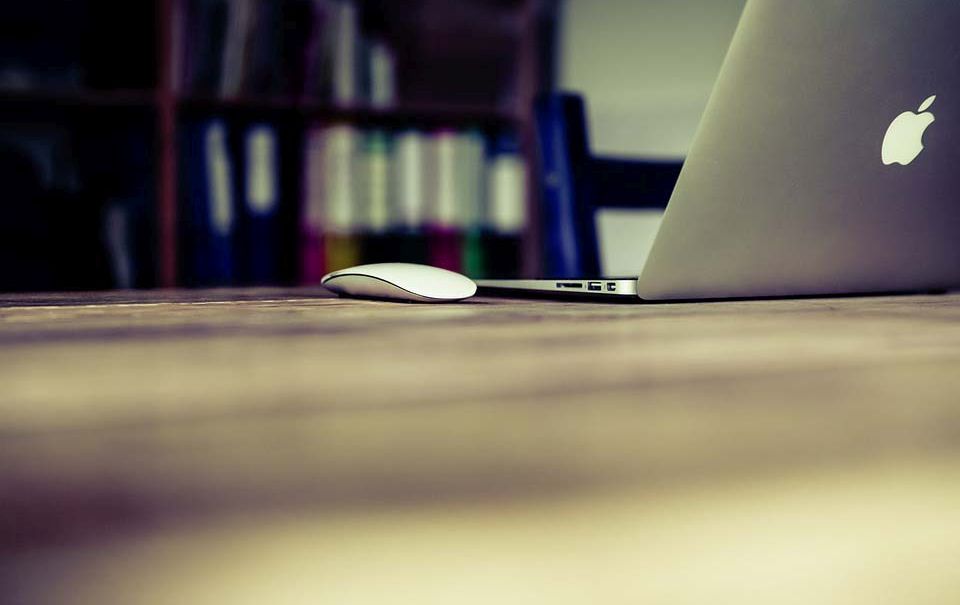 想放大PDF页面该怎么做?学会这个,再也不用眯眼看文件了!