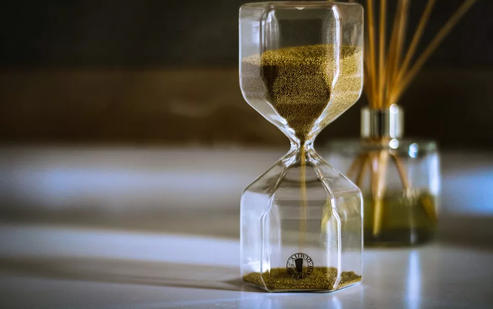 职场潜规则：做的越多，死得越快！