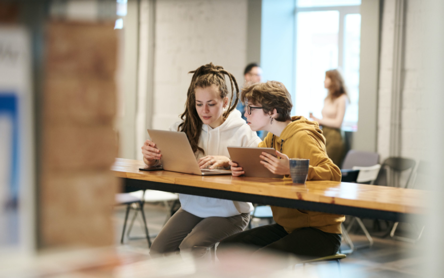 pdf转ppt免费软件有哪些？PDF转成PPT该如何操作？