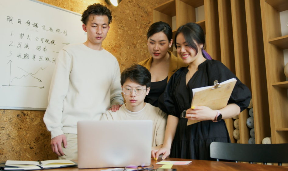 免费的pdf文件合并编辑工具推荐？使用高级PDF编辑器如何合并pdf文件？