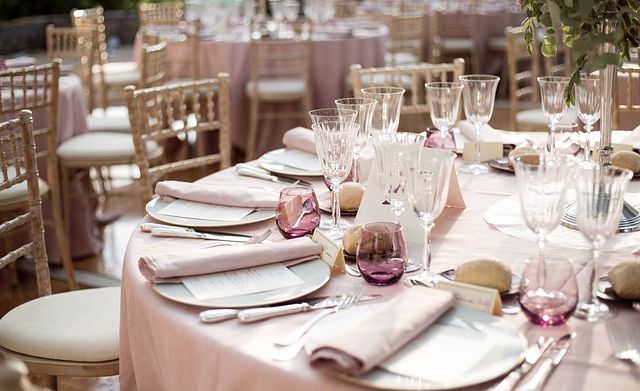 PDF水印的妙用——覆盖无法删除的页眉页脚!